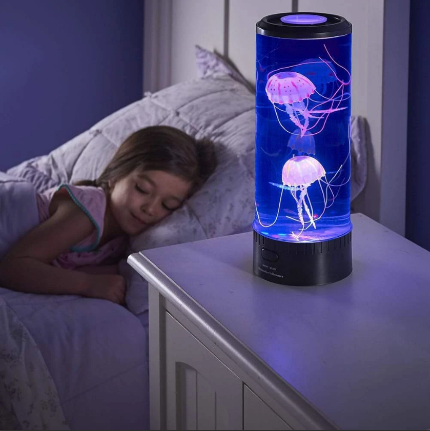 Zwarte kwallenlamp met gekleurd verlichte kwallen