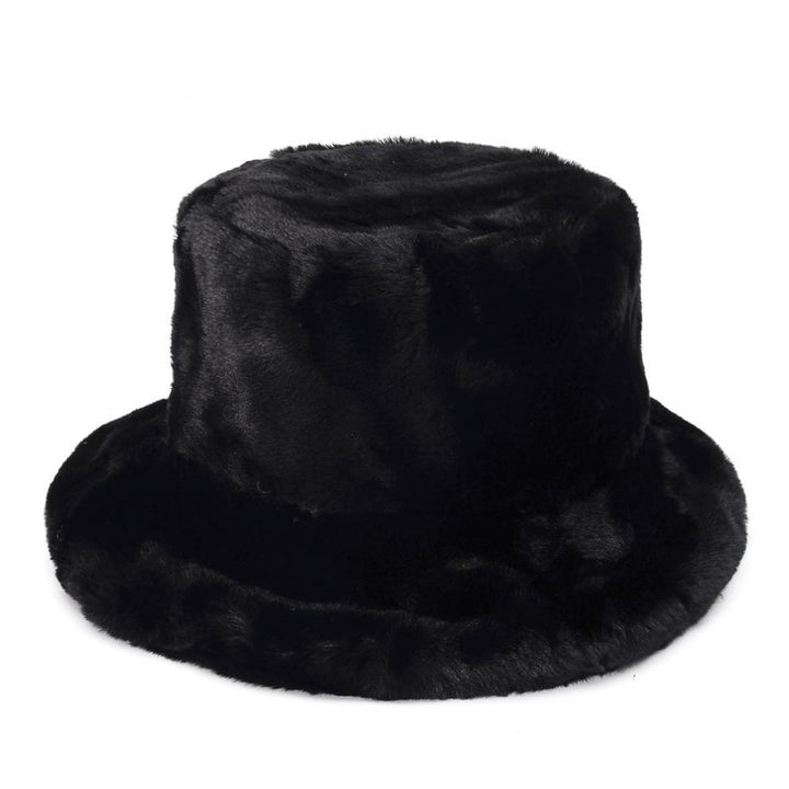 Pluizige bucket hat met koeienprint