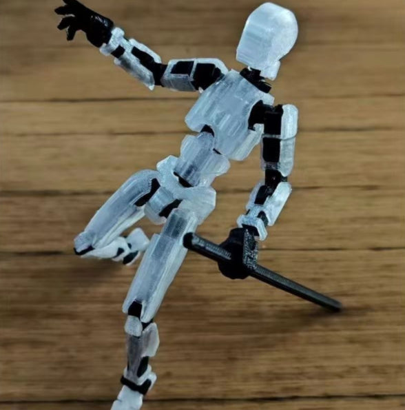 Oranje 3D-geprinte robotfiguur in actiehouding