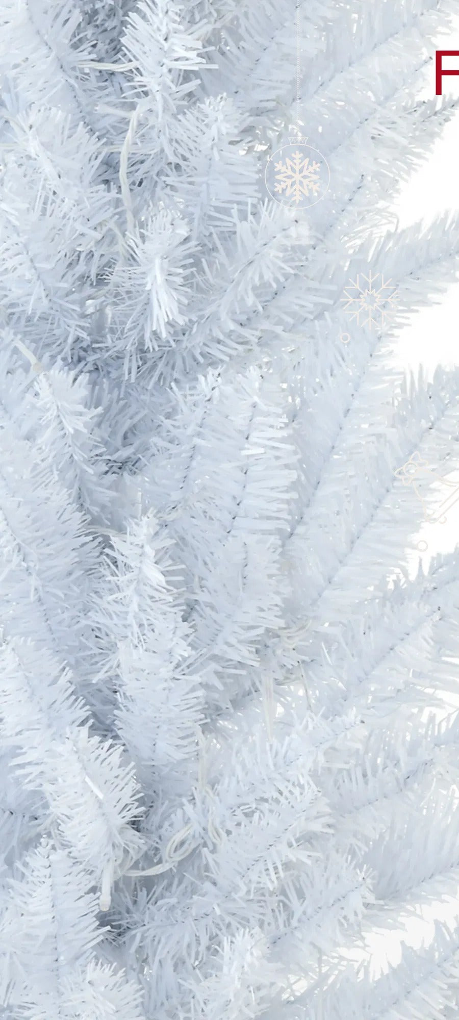 Witte smalle kerstboom met warmwitte lampjes