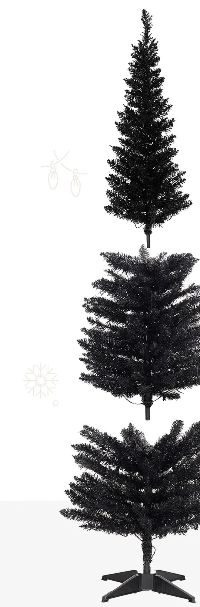 Zwarte smalle kerstboom met warmwitte lichtjes