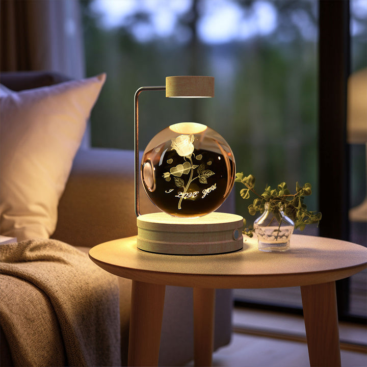 Kristallen bol met 3D gravure op houten voet