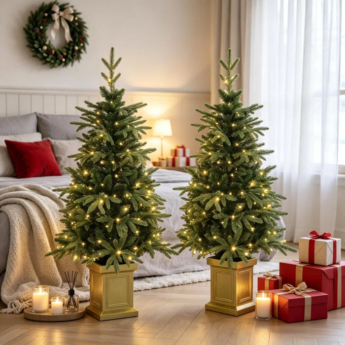 Warmteparadijs Set van 2 kerstboompjes 122 cm in gouden pot op batterijen