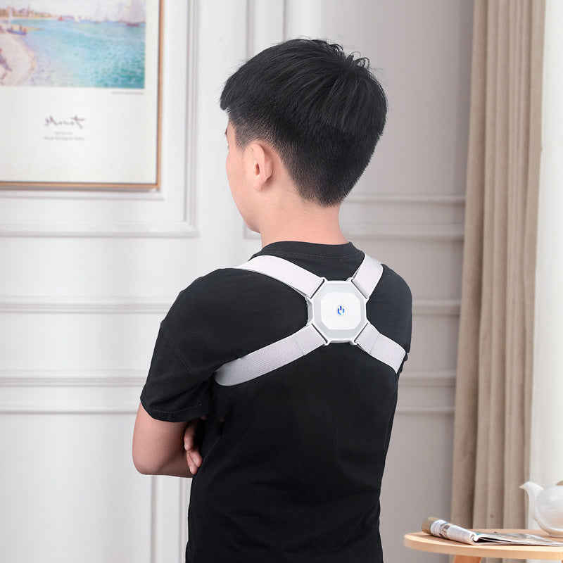 Houdingtrainer met sensor op de rug gedragen