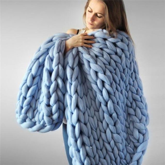 Warmteparadijs™ Handgemaakte grofgebreide plaid – zacht en warm voor de bank